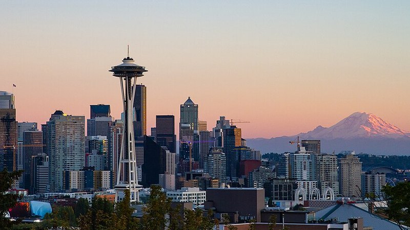 Seattle skyline and Space Needle seen from Kerry Park.