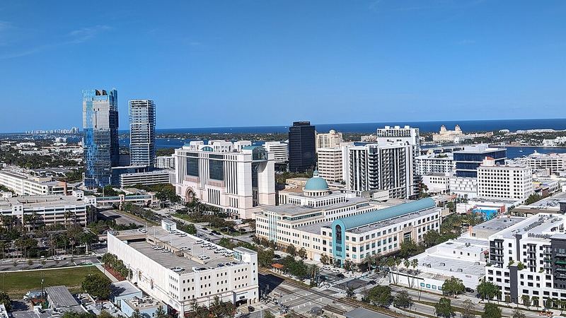 Panoramic city view of West Palm Beach, Florida.